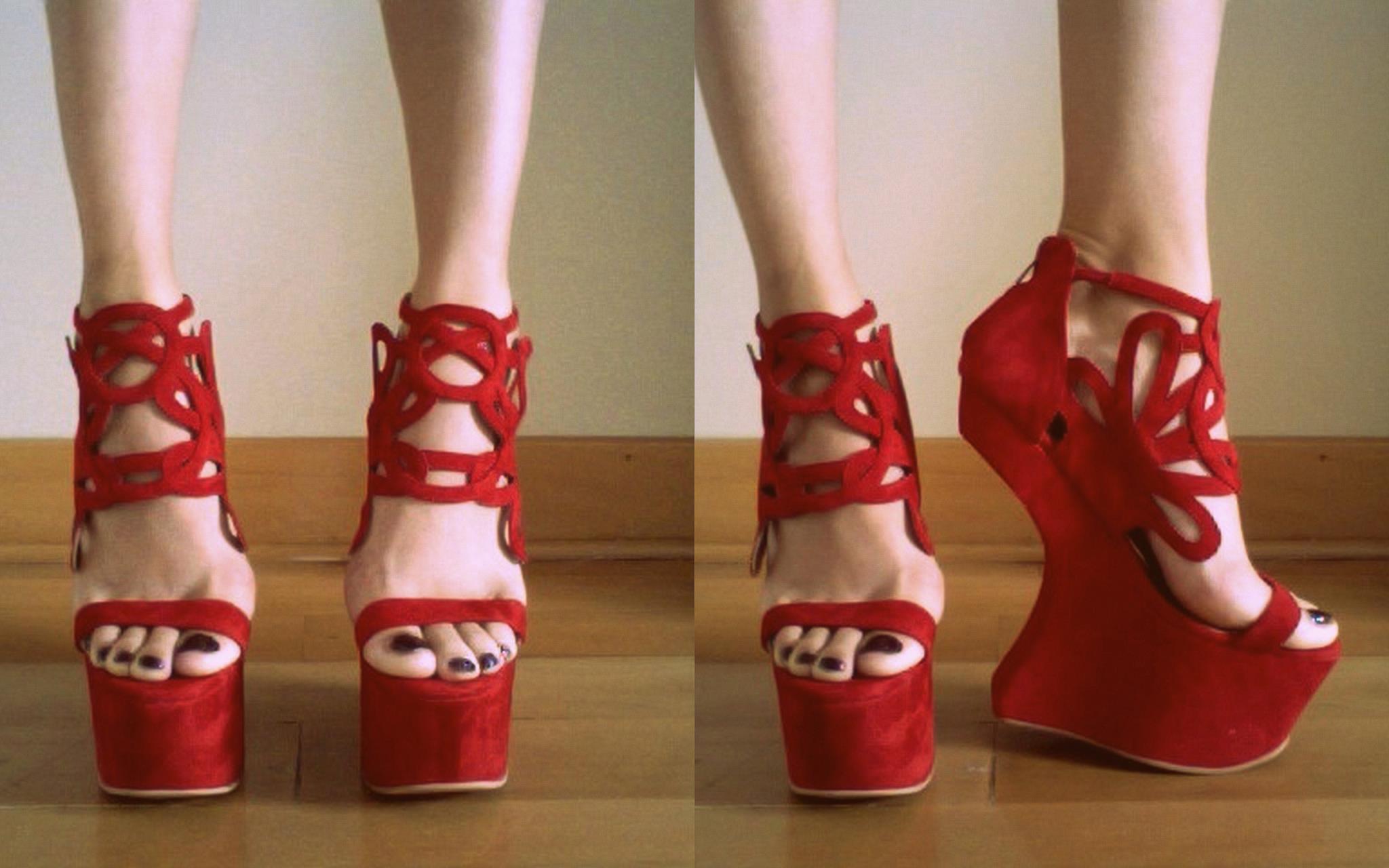 CraZiest sHoEs ever 2013 !!!!!!