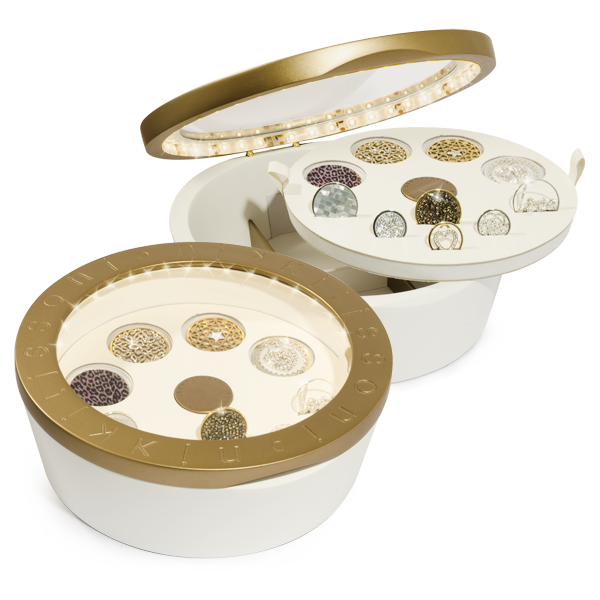 Nikki Lissoni jewelry